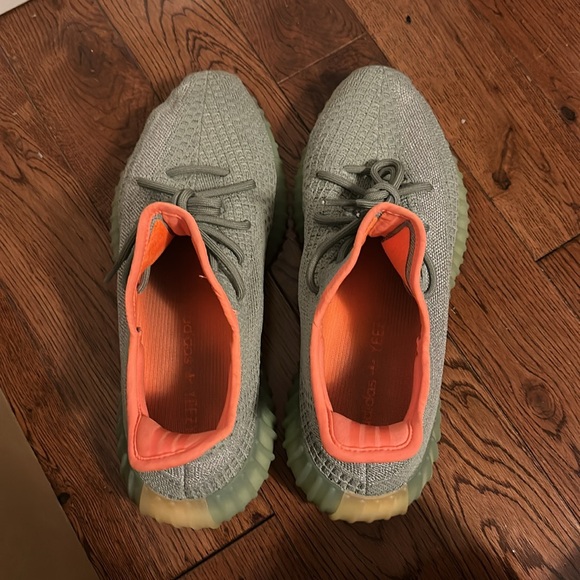 Adidas Yeezy Boost 350 V2 Desert Sage US 10 - Picture 5 of 6